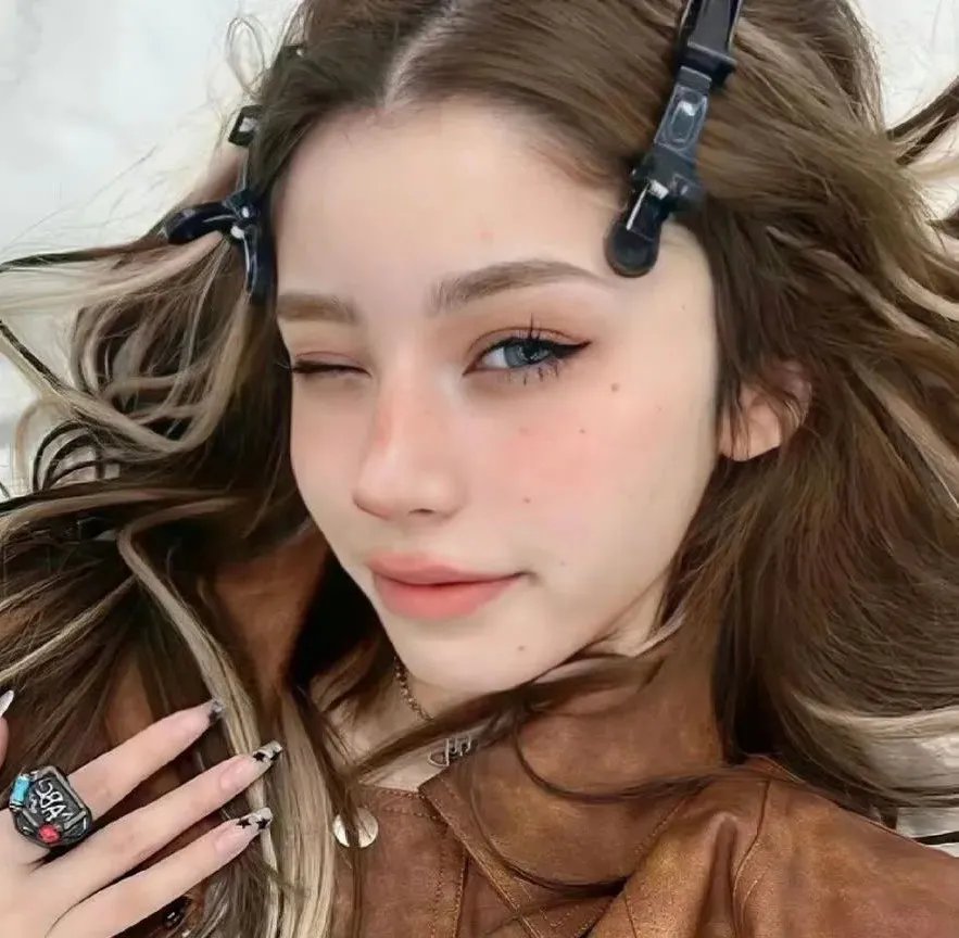 皇室奶团三岁半